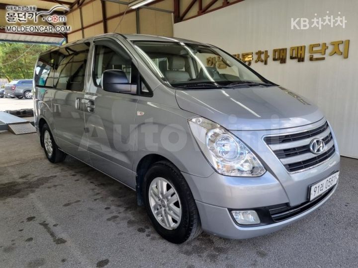 Hyundai Starex 2017 — 3