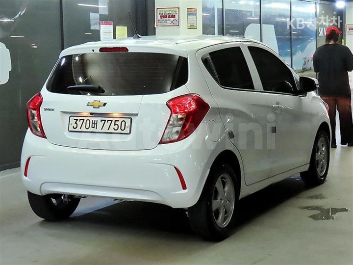 Chevrolet Spark 2021 KLYDC487DMC737930 — 4