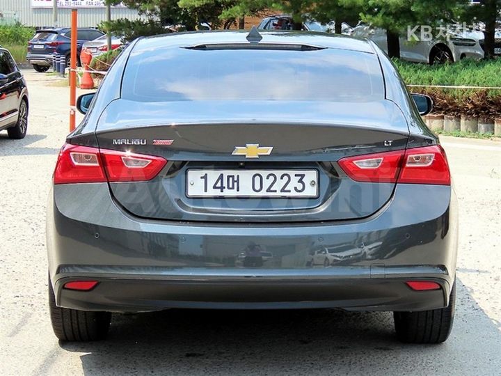 Chevrolet Malibu 2017 — 4