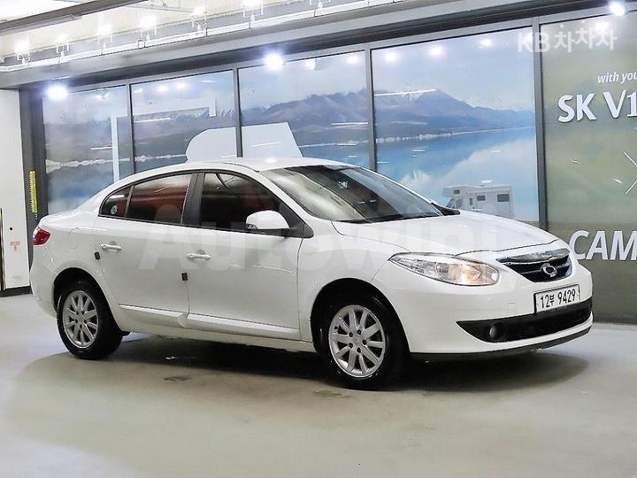 Renault SM3