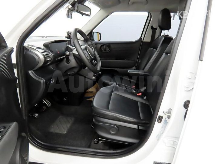Hyundai Casper 2023 KMHB3518BPW024332 — 5