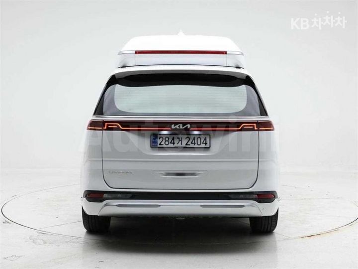 Kia Carnival 2022 KNANE81BBNS140673 — 5