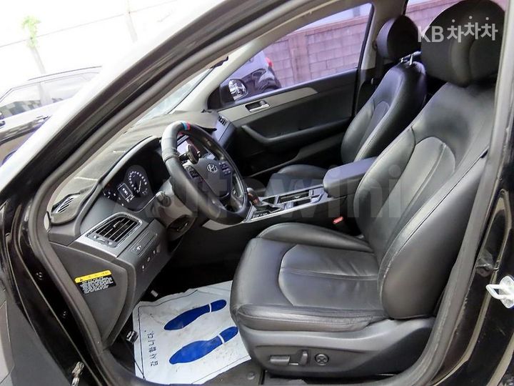 Hyundai Sonata 2015 KMHE341DBFA021777 — 5