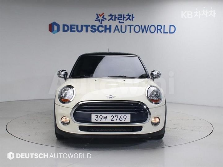 Mini Cooper 2017 WMWXP5103H2E38453 — 3