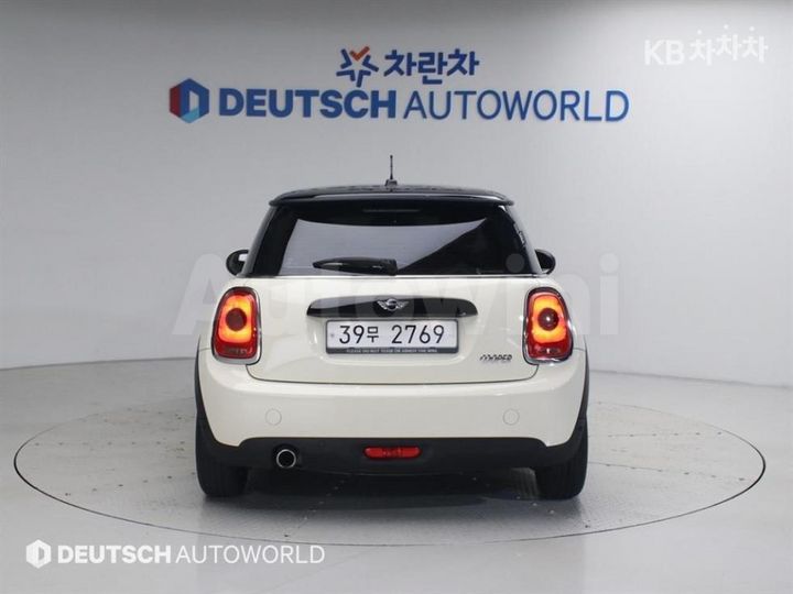 Mini Cooper 2017 WMWXP5103H2E38453 — 4