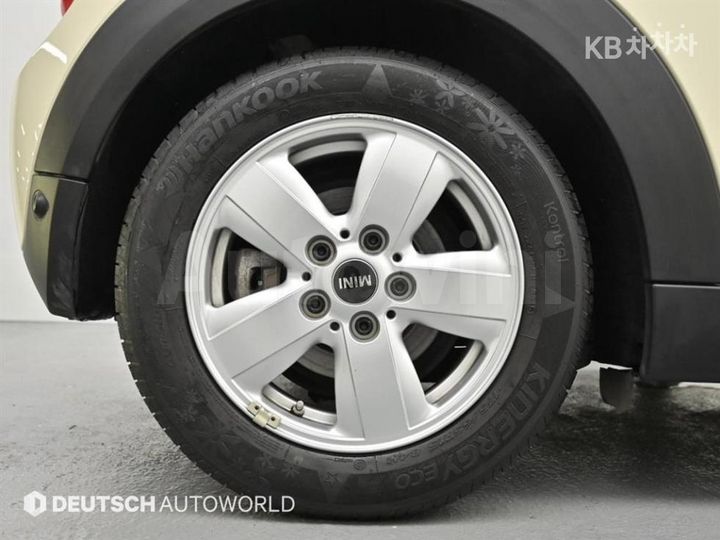Mini Cooper 2017 WMWXP5103H2E38453 — 5