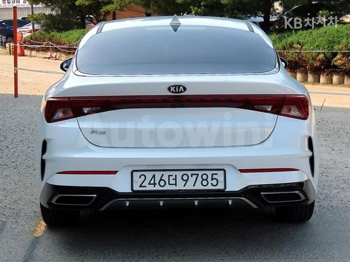 Kia K5 2020 KNAG241ABLA052934 — 4