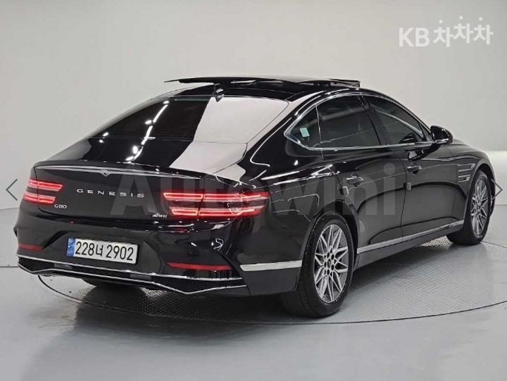Genesis G80 2025 — 4