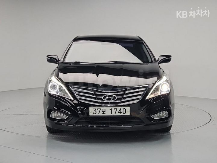 Hyundai Grandeur 2011 — 2