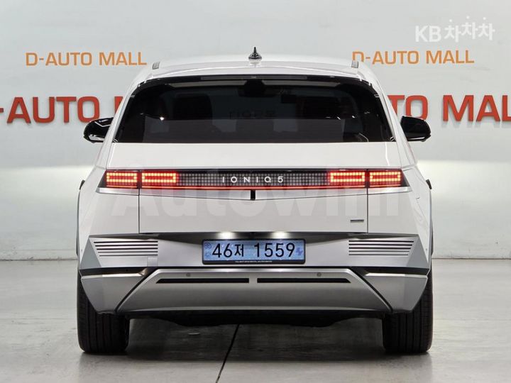 Hyundai Ioniq5 2022 KMHKR81CPNU080954 — 2