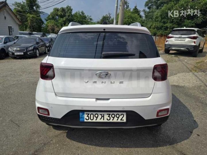 Hyundai Venue