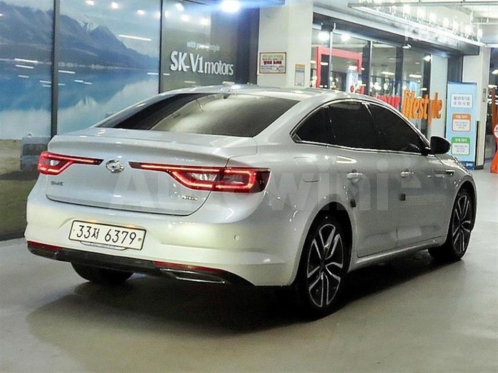 Renault SM6 2017 KNMA4C2HMHP014117 — 4
