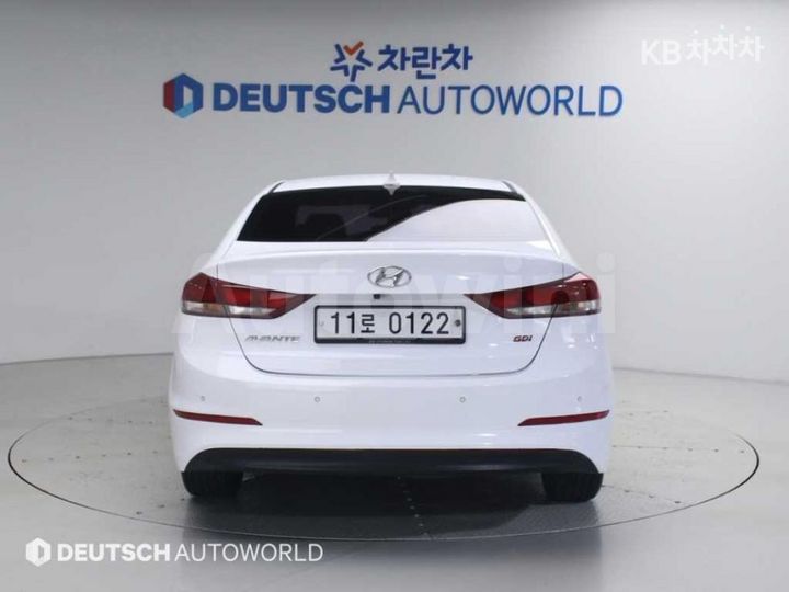 Hyundai Avante 2017 KMHD641DBHU309274 — 4