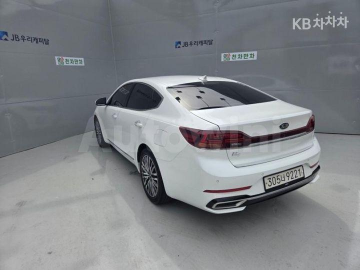 Kia K7 2020 KNALC41BBLA200330 — 4