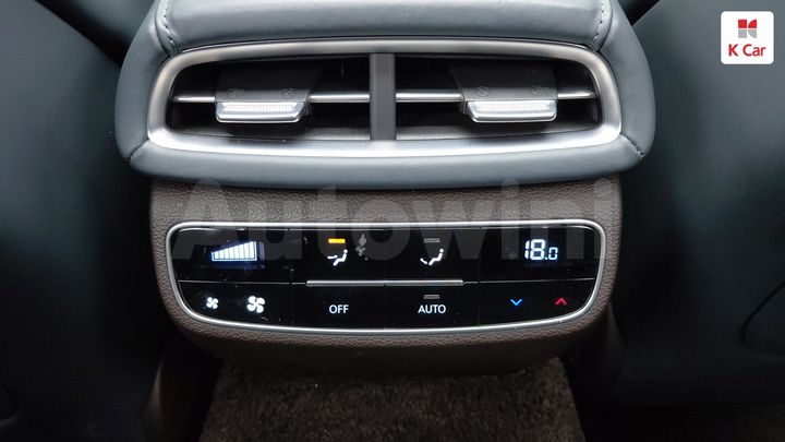 Genesis G80 2021 KMTGB41CDMU038925 — 2
