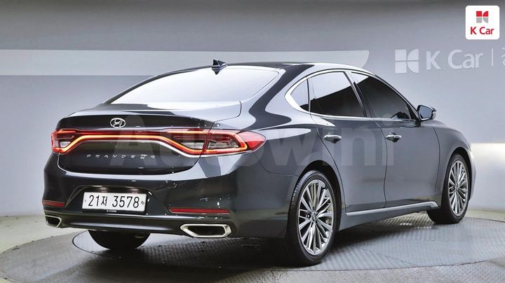 Hyundai Grandeur 2019 KMHF141CBKA236689 — 2