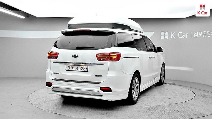 Kia Carnival 2019 KNAME811BKS533149 — 3