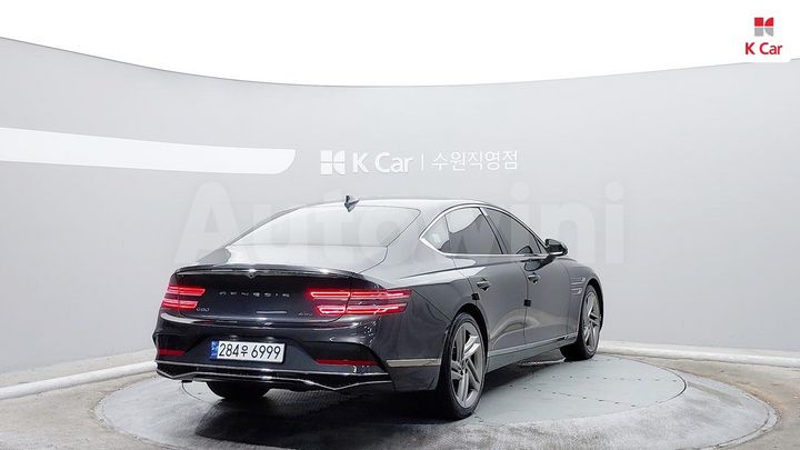 Genesis G80 2025 — 4