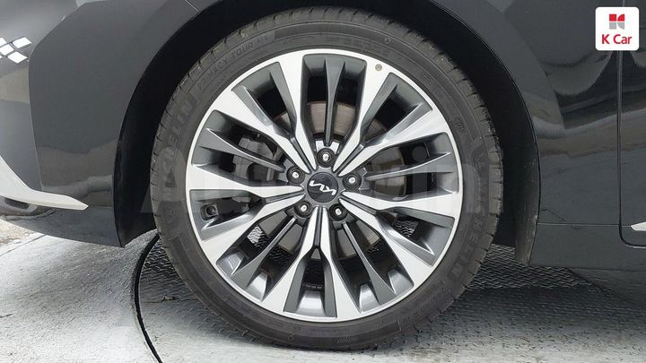 Kia K8 2022 KNAM641BBNA027643 — 5