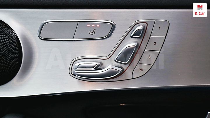 Mercedes-Benz GLC Class 2019 WDC0G5EB5KF625331 — 3