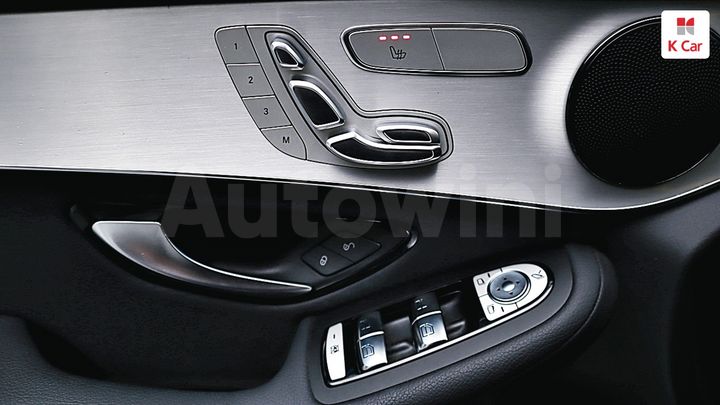 Mercedes-Benz GLC Class 2019 WDC0G5EB5KF625331 — 4