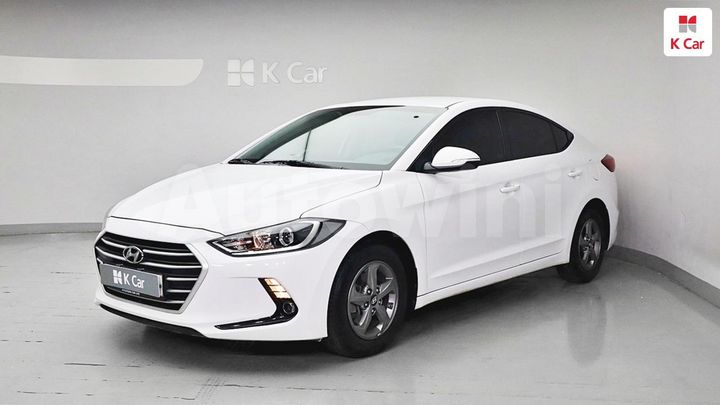 Hyundai Avante 2016 — 3