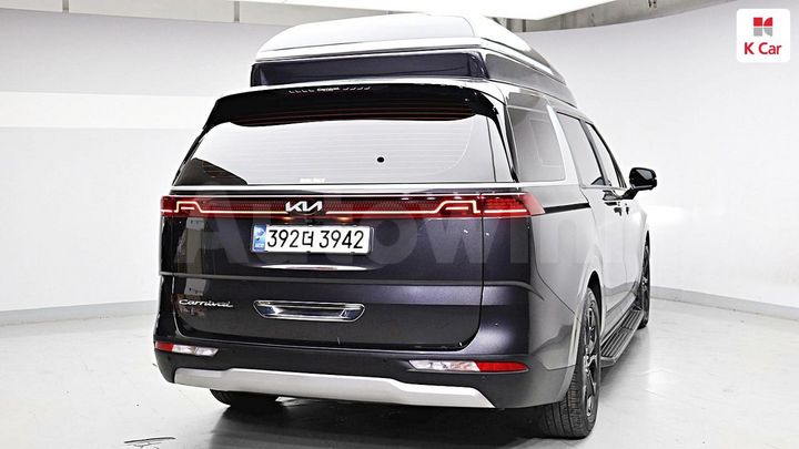 Kia Carnival 2021 KNANB81BBMS016882 — 4