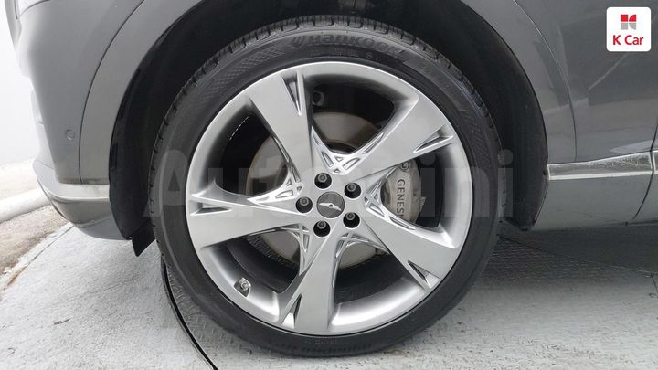 Genesis GV80 2022 KMTHA81BDNU110667 — 5