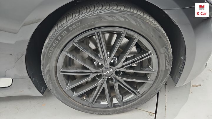 Kia K9 2021 KNAS4416DMS034168 — 5