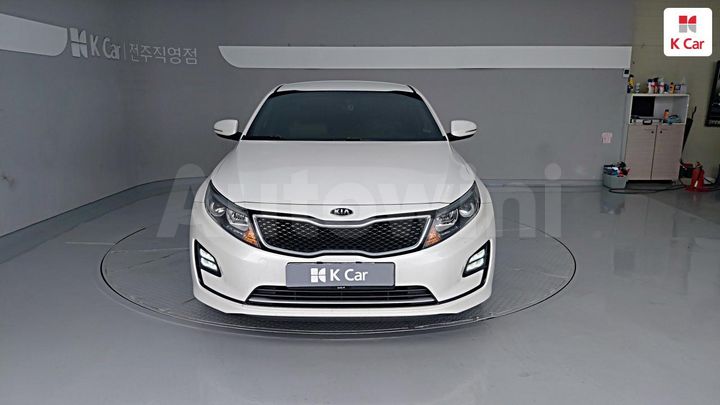 Kia K5 2015 KNAGN41CBFA093473 — 3