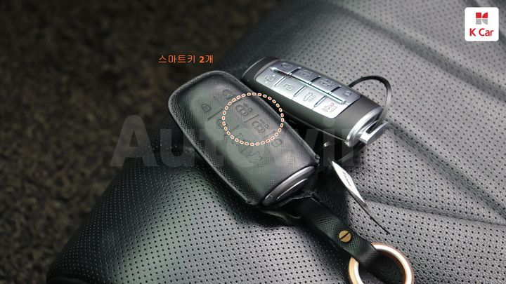 Genesis G80 2021 KMTGB41CDMU077637 — 3