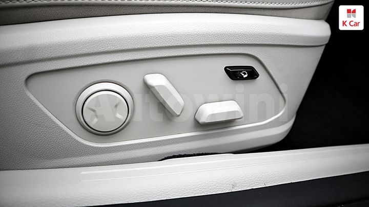 Kia K8 2022 KNAM641BBNA027687 — 4