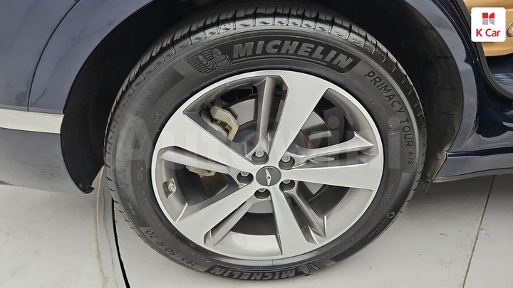 Genesis GV80 2022 KMTHA81BDNU107755 — 2