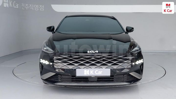 Kia K8 2022 KNAM6411BNA002166 — 3