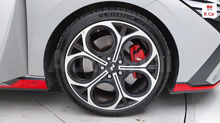 Hyundai Avante 2024 KMHLW41KGRU022286 — 3