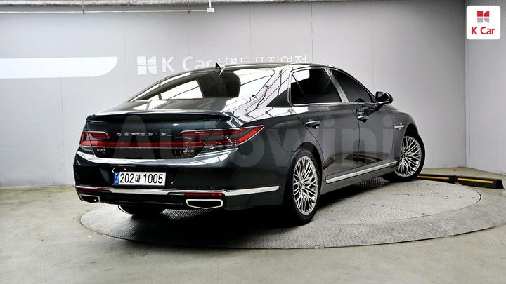 Genesis G90 2021 KMHG341ADMU091728 — 3