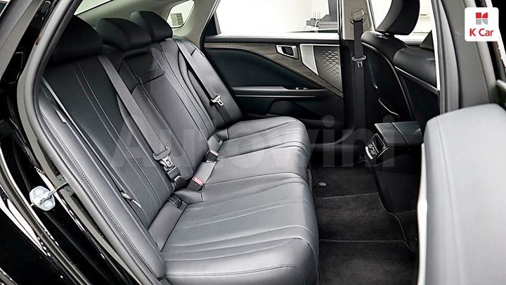Kia K8 2023 KNAM141BBPA053495 — 4