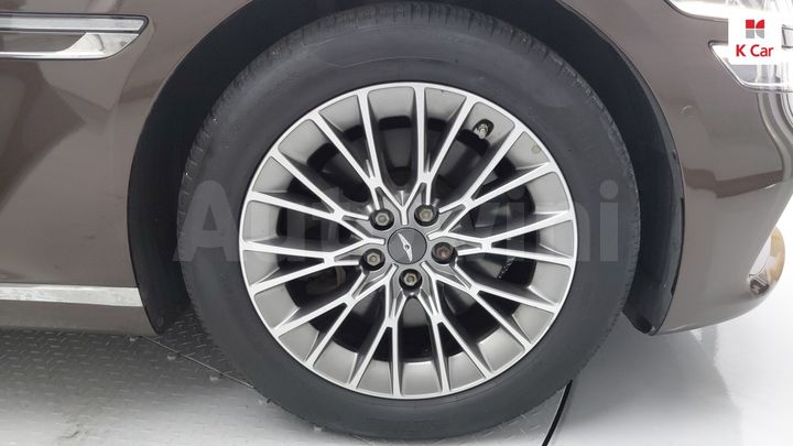 Genesis G80 2021 KMTGB41CBMU080786 — 2