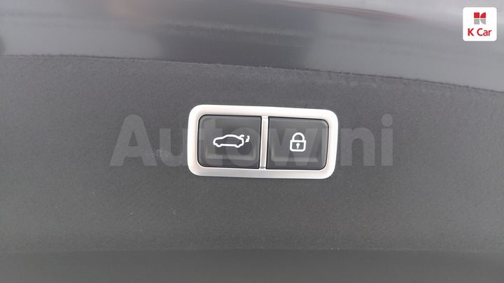 Genesis G80 2021 KMTGB41CBMU080786 — 5