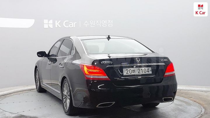 Hyundai Equus 2013 — 2