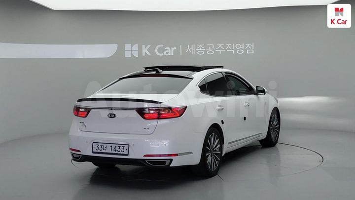 Kia K7 2019 KNALB416BKA161391 — 2