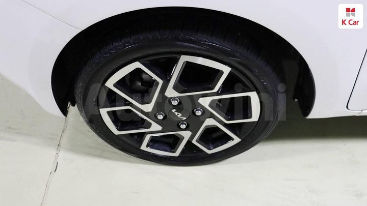 Kia Ray 2024 KNACH811BRT382712 — 5