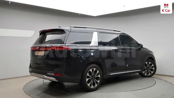 Kia Carnival 2021 KNANE81BBMS098755 — 2