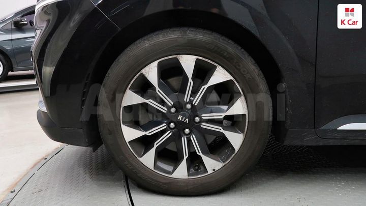 Kia Carnival 2021 KNANE81BBMS098755 — 5