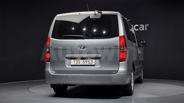 Hyundai Starex 2018 — 4