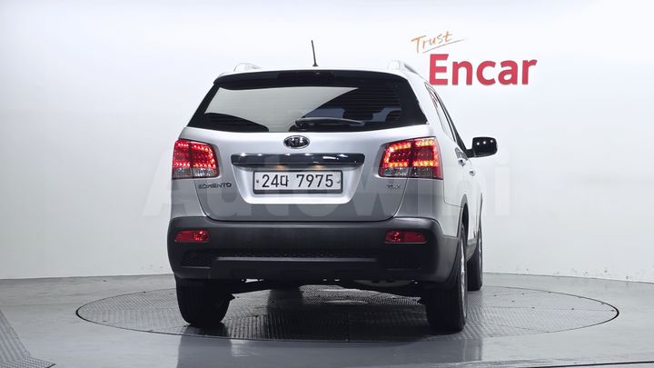 Kia Sorento 2012 — 4