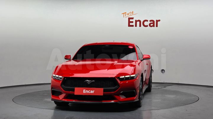 Ford Mustang 2025 — 3