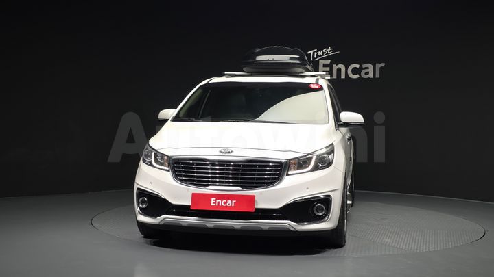 Kia Carnival 2015 — 3