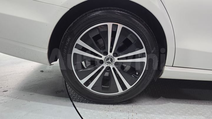 Mercedes-Benz E Class 2020 — 4