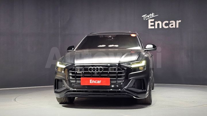 Audi Q8 2023 — 3